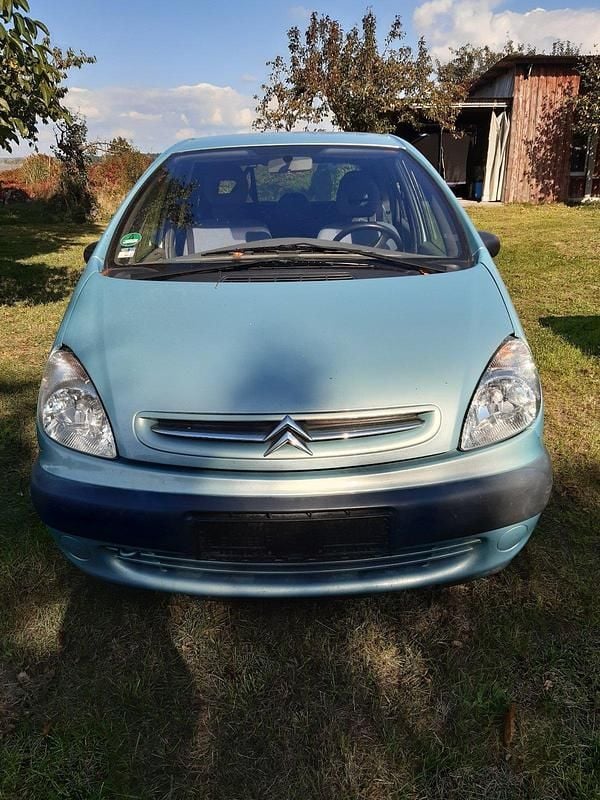 Gebraucht Citroën Xsara 116 PS (85 kW) 2001 Blau Van / Kleinbus
