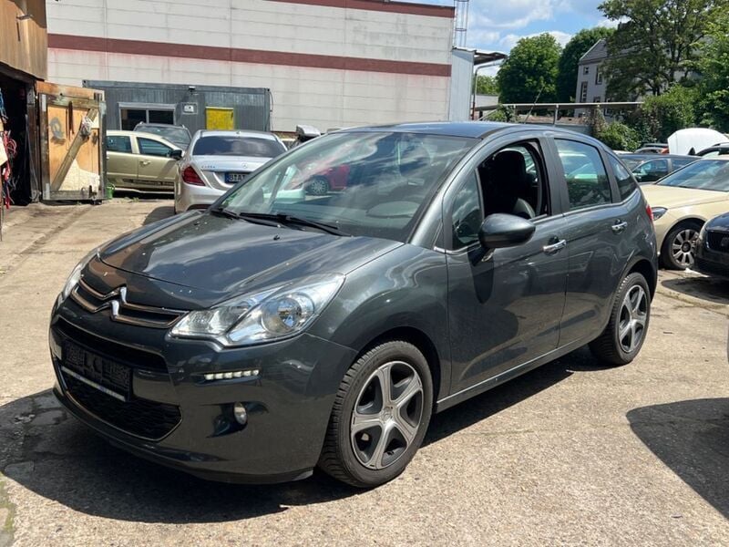 Grau shark/metallic Gebraucht 2016 Citroën C3 SELECTION Kleinwagen | 4.799 € (Fairer Preis) - Bild 1/4