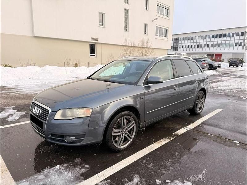 Grau Gebraucht 2005 Audi A4 Kombi | 1.190 € (Superpreis) - Bild 1/4