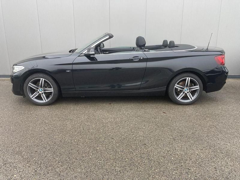 Schwarz Gebraucht 2015 BMW 218 Sport Line Cabrio | 15.700 € (Fairer Preis) - Bild 1/4