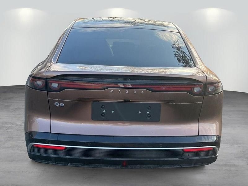 Neu Mazda 6e 189 kW (258 PS) 2026 Braun Limousine