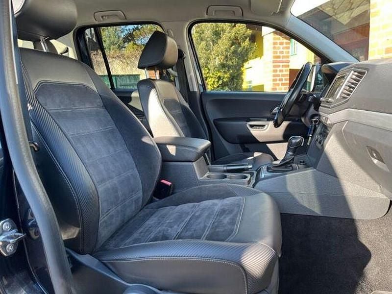 Gebraucht VW Amarok Highline 224 PS (164 kW) 2017 Starlight blue metallic Pickup