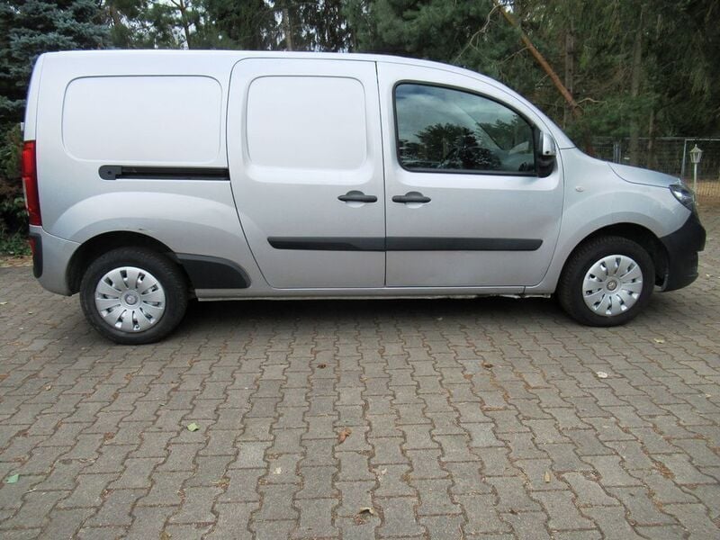 Silber metallic Gebraucht 2013 Mercedes Citan 111 Van / Kleinbus | 5.499 € - Bild 1/3