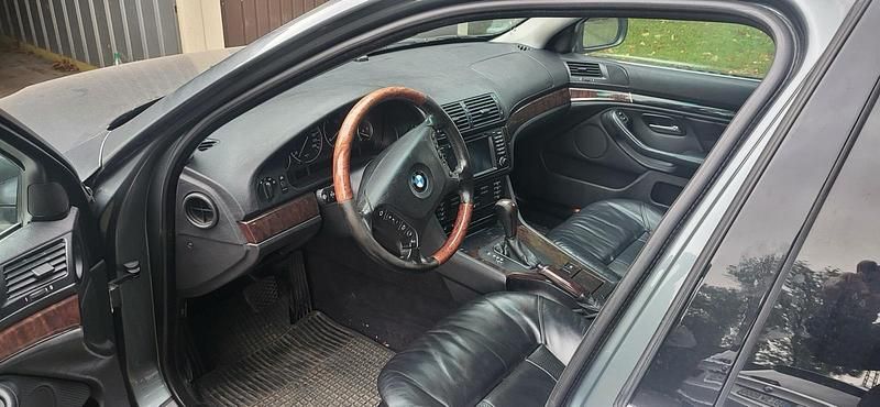 Brugt BMW 530 193 HK (141 kW) 2002 Sedan