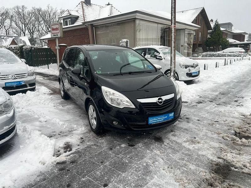 Schwarz Gebraucht 2011 Opel Meriva Design Edition Van / Kleinbus | 4.190 € (Fairer Preis) - Bild 1/4