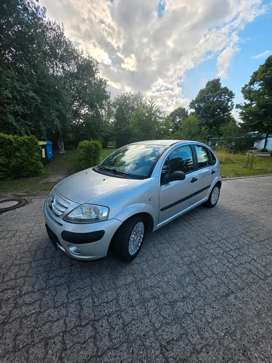 Gebraucht Citroën C3 75 PS (55 kW) 2008 Grau Kleinwagen