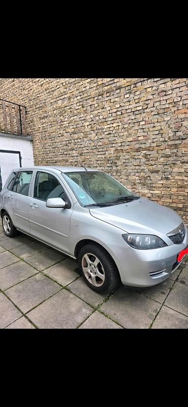 Gebraucht Mazda 2 80 PS (58 kW) 2005 Grau Kleinwagen