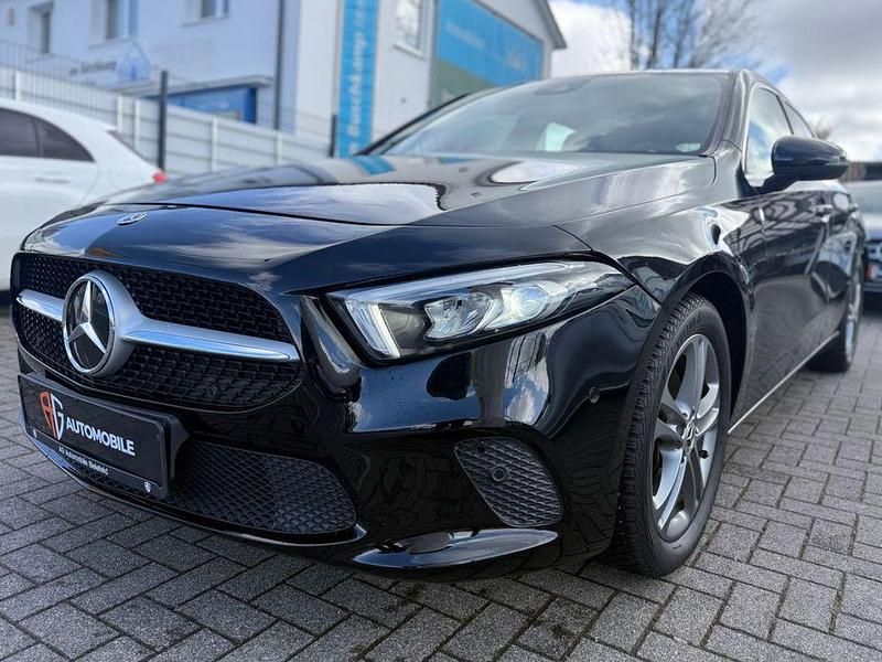 Gebraucht Mercedes A220 190 PS (139 kW) 2018 Schwarz Limousine