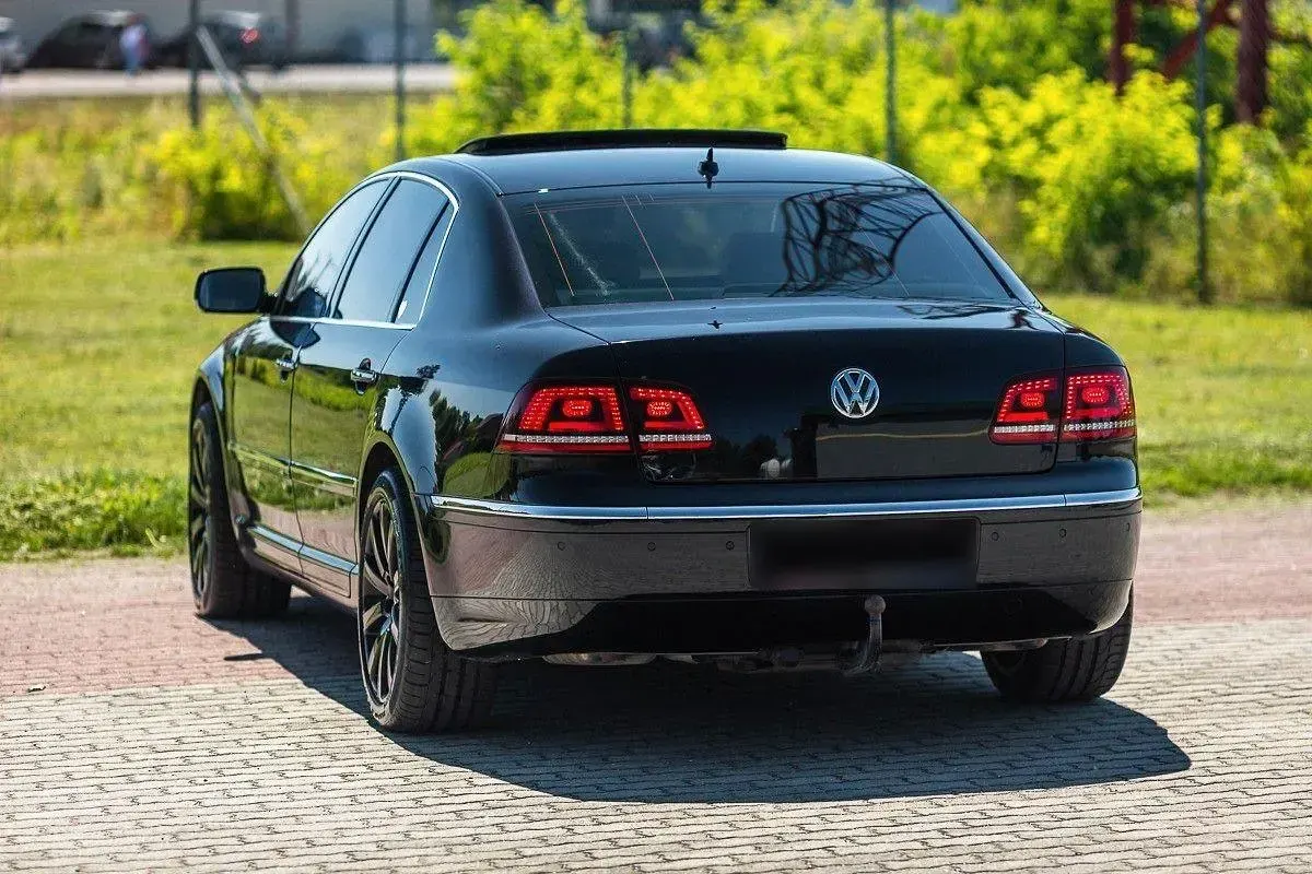 Gebraucht VW Phaeton Exclusive 245 PS (180 kW) 2014 Schwarz Limousine