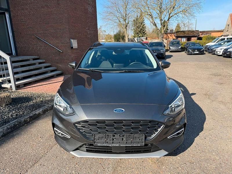 Gebraucht Ford Focus Active 150 PS (110 kW) 2019 Limousine