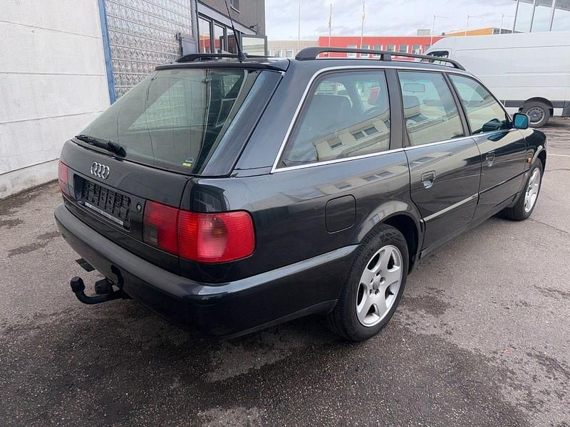 Gebraucht Audi A6 Sport 150 PS (110 kW) 1996 Schwarz Kombi