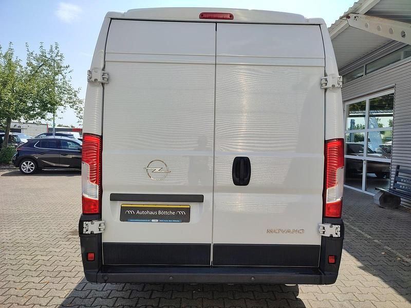 Gebraucht Opel Movano 165 PS (121 kW) 2024 Lackierung weiss icy/typ aussenverkleidung spiegel flach standard Van