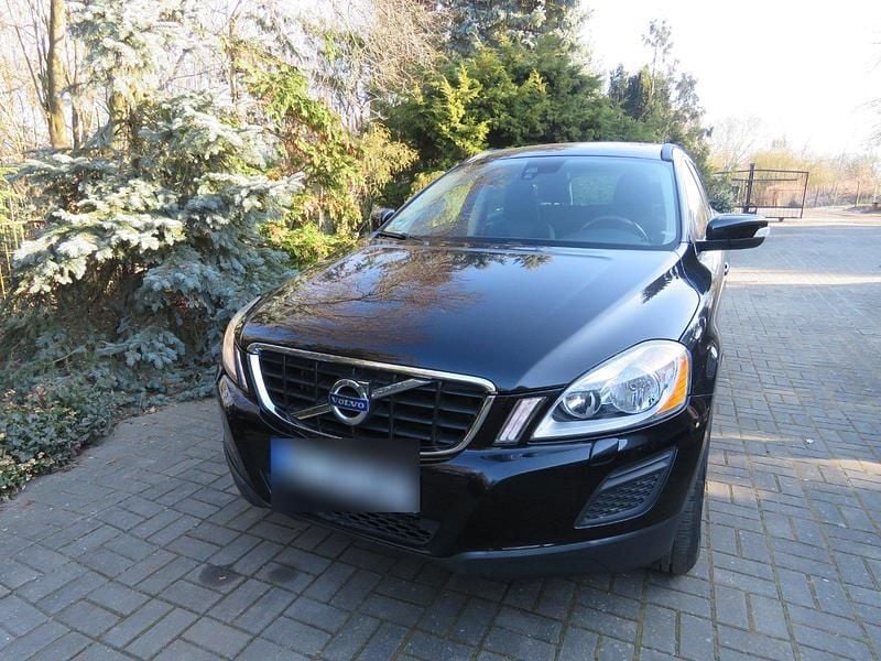 Gebraucht Volvo XC60 Summum 203 PS (149 kW) 2011 Schwarz SUV