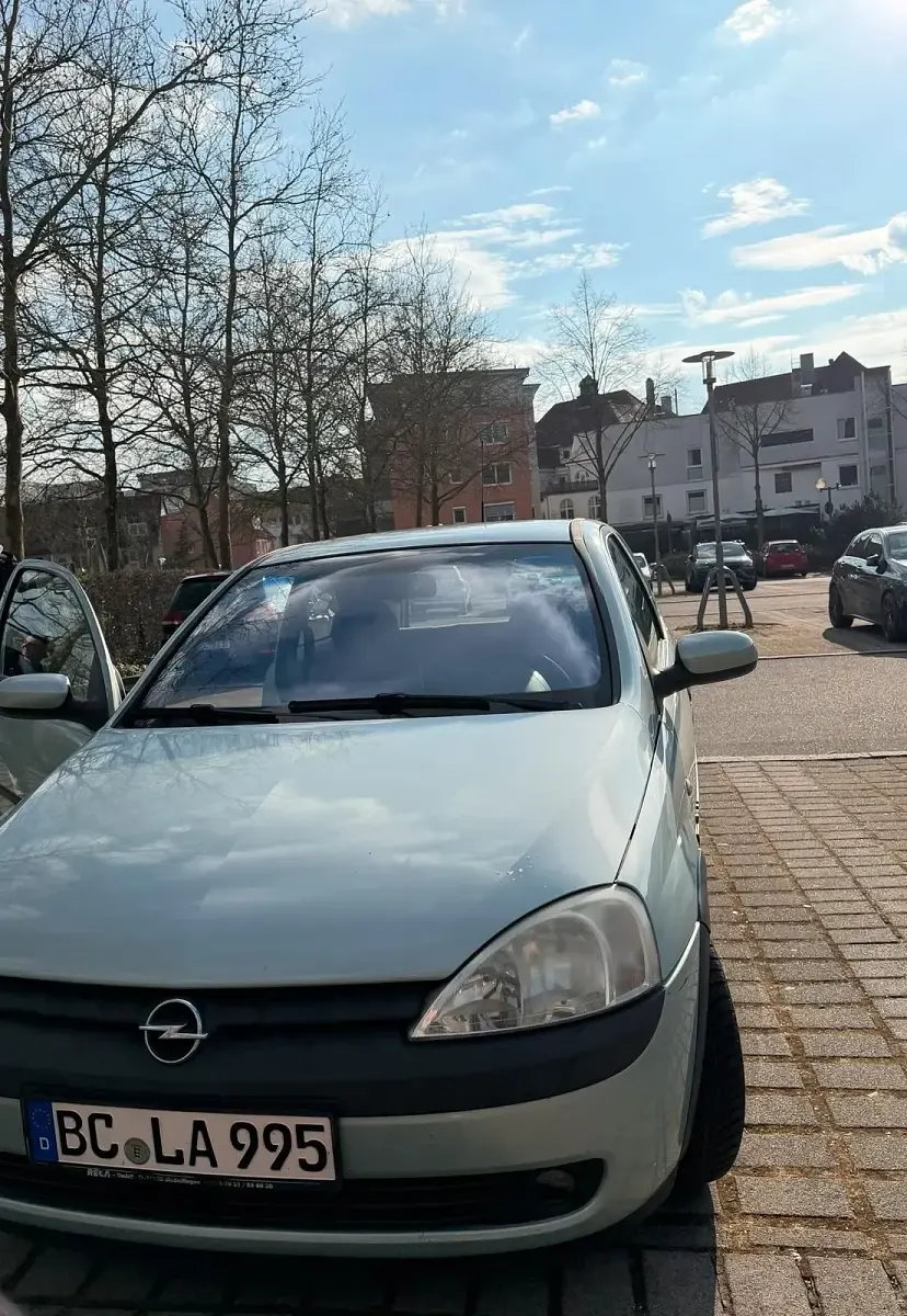 Gebraucht Opel Corsa 70 PS (51 kW) 2001 Kleinwagen