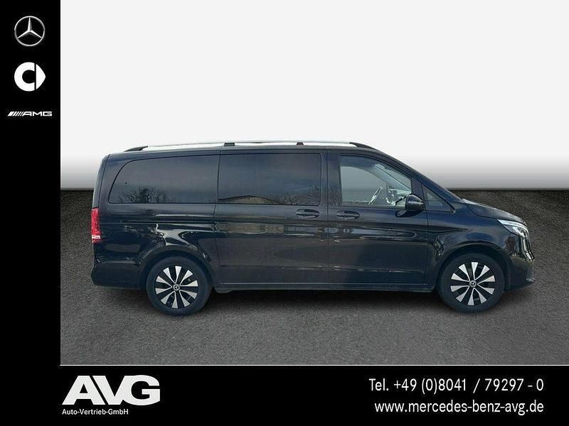 Gebraucht Mercedes V300 Edition 237 PS (174 kW) 2021 Obsidianschwarz Van / Kleinbus
