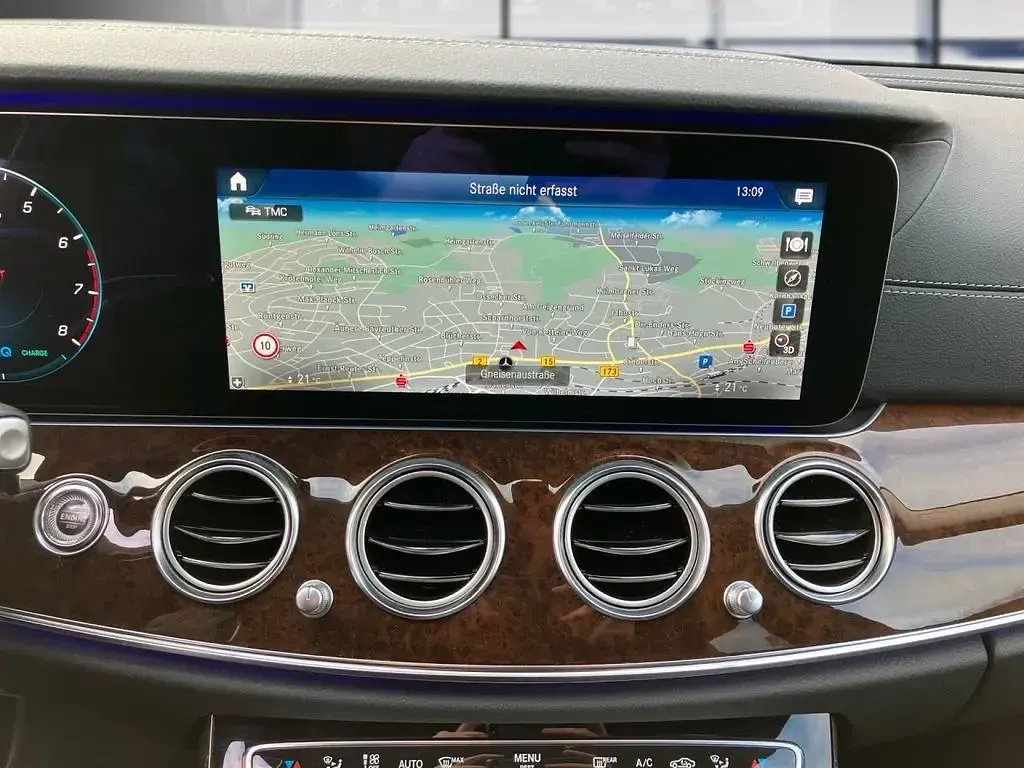 Gebraucht Mercedes E450 Exclusive 367 PS (269 kW) 2020 Grau Limousine