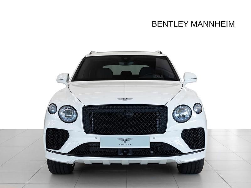 Gebraucht Bentley Bentayga 549 PS (403 kW) 2024 Weiß (glacier white) SUV