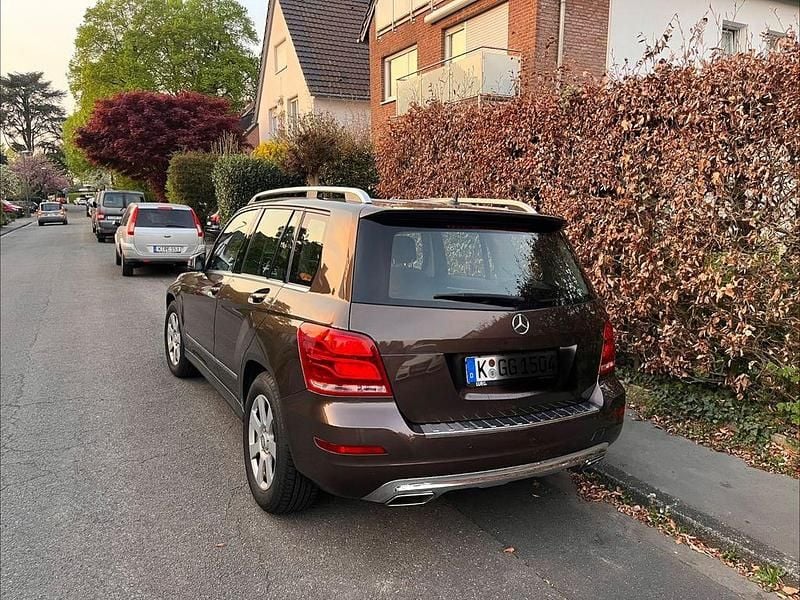 Gebraucht Mercedes GLK220 170 PS (125 kW) 2014 Braun SUV
