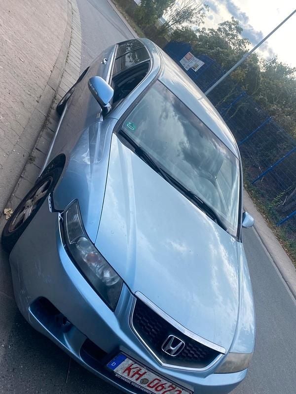 Blau Gebraucht 2004 Honda Accord Kombi | 450 € (Guter Preis) - Bild 1/4