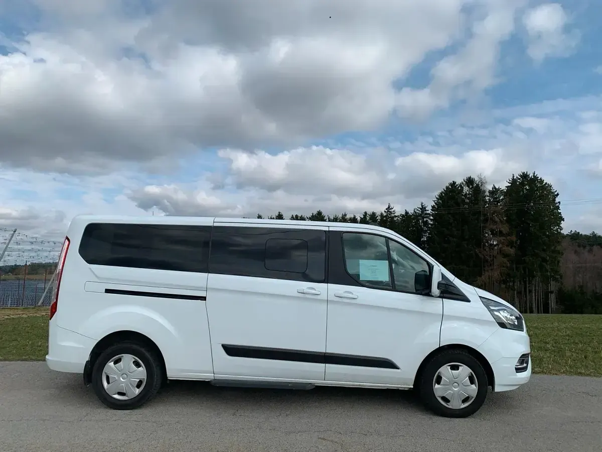 Gebraucht Ford Transit Custom 130 PS (95 kW) 2020 Weiß Kombi