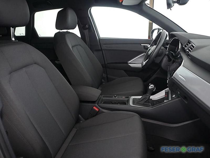 Gebraucht Audi Q3 S-Line 150 PS (110 kW) 2023 Daytonagrau perleffekt SUV
