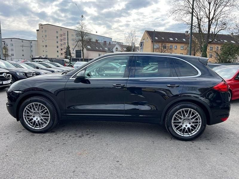 Gebraucht Porsche Cayenne 239 PS (175 kW) 2010 SUV