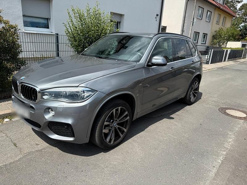Grau Gebraucht 2015 BMW X5 M M Sport SUV | 18.500 € (Guter Preis) - Bild 1/4