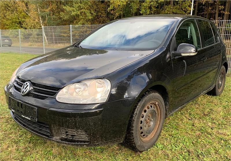 Schwarz Gebraucht 2006 VW Golf V Limousine | 890 € (Superpreis) - Bild 1/4
