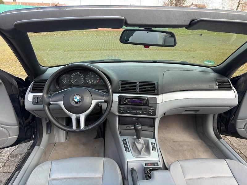 Gebraucht BMW 320 Cabriolet 170 PS (125 kW) 2001 Blau Cabrio