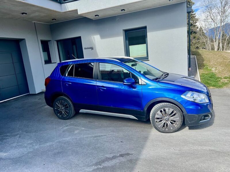 Blau Gebraucht 2016 Suzuki SX4 S-Cross Limited+ SUV | 11.800 € (Fairer Preis) - Bild 1/4