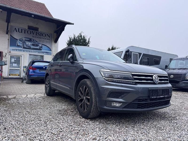 Grau Gebraucht 2020 VW Tiguan Comfortline SUV | 18.890 € (Superpreis) - Bild 1/1