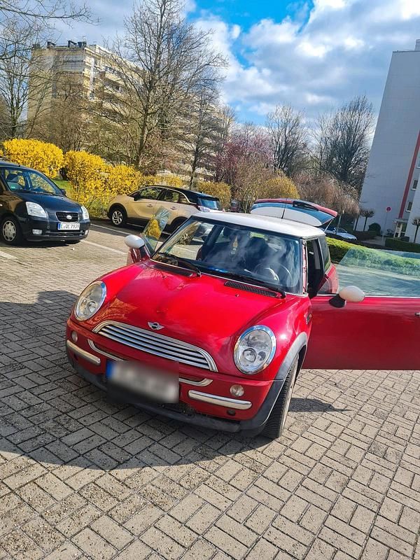 Second-hand Mini Cooper 116 CP (85 kW) 2002 Roșu Hatchback