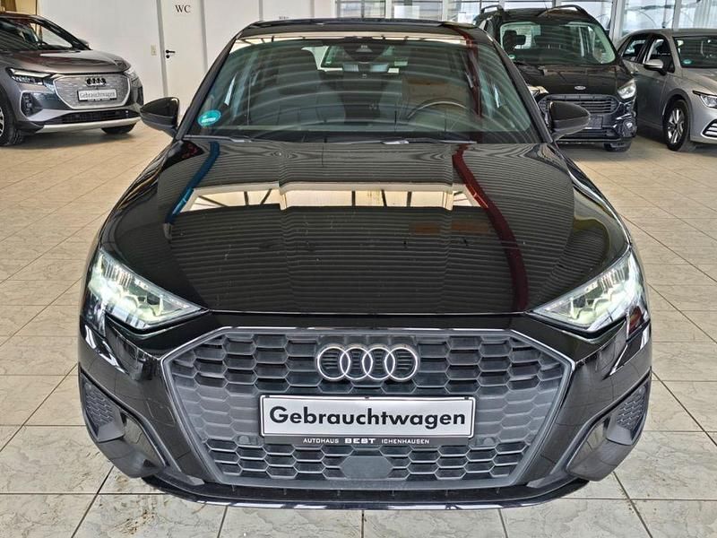 Gebraucht Audi A3 Sport 110 PS (80 kW) 2022 Schwarz Limousine