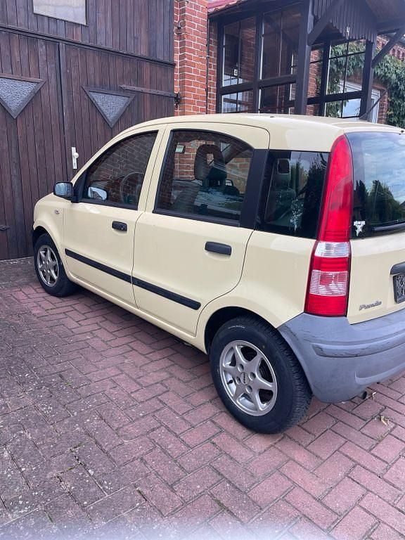 Gelb Gebraucht 2009 Fiat Panda Kleinwagen | 1.900 € (Etwas zu teuer) - Bild 1/4