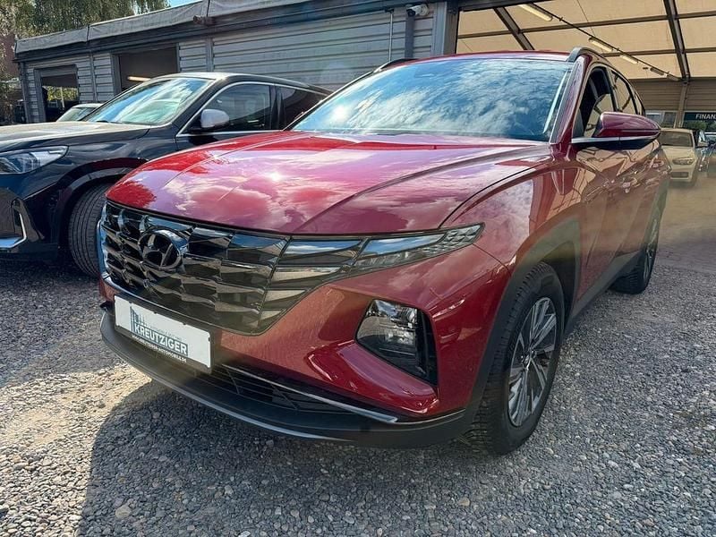 Rot Gebraucht 2021 Hyundai Tucson Select SUV | 21.590 € (Guter Preis) - Bild 1/4