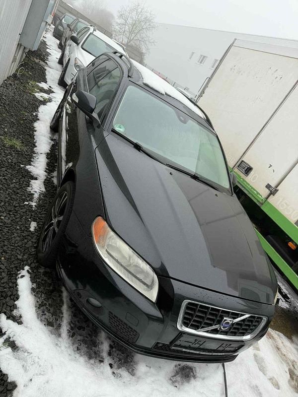 Gebraucht Volvo V70 235 PS (172 kW) 2008 Schwarz Kombi