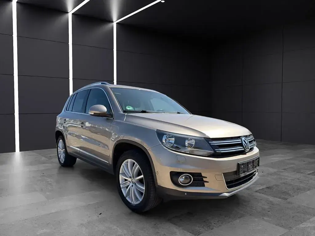 Gebraucht VW Tiguan Life 177 PS (130 kW) 2014 Beige SUV