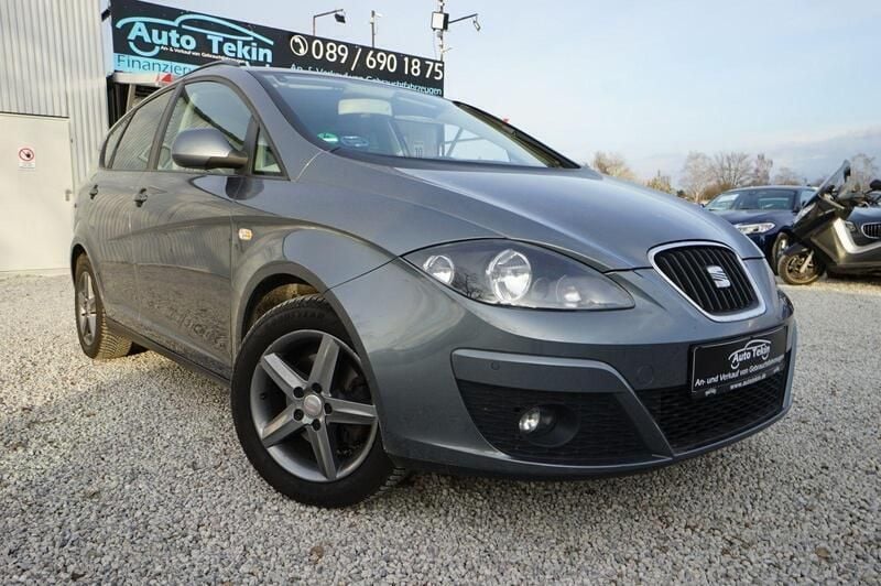 Grau Gebraucht 2014 Seat Altea XL 4You Van / Kleinbus | 9.950 € (Etwas zu teuer) - Bild 1/3