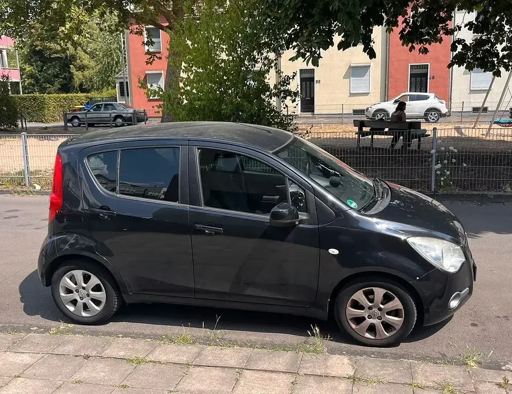 Gebraucht Opel Agila 86 PS (63 kW) 2008 Schwarz Kleinwagen