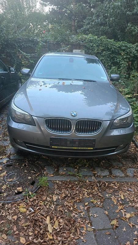 Silber Gebraucht 2008 BMW 525 Limousine | 4.999 € (Guter Preis) - Bild 1/4