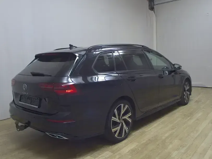 Gebraucht VW Golf VIII Sound 150 PS (110 kW) 2023 Schwarz Kombi