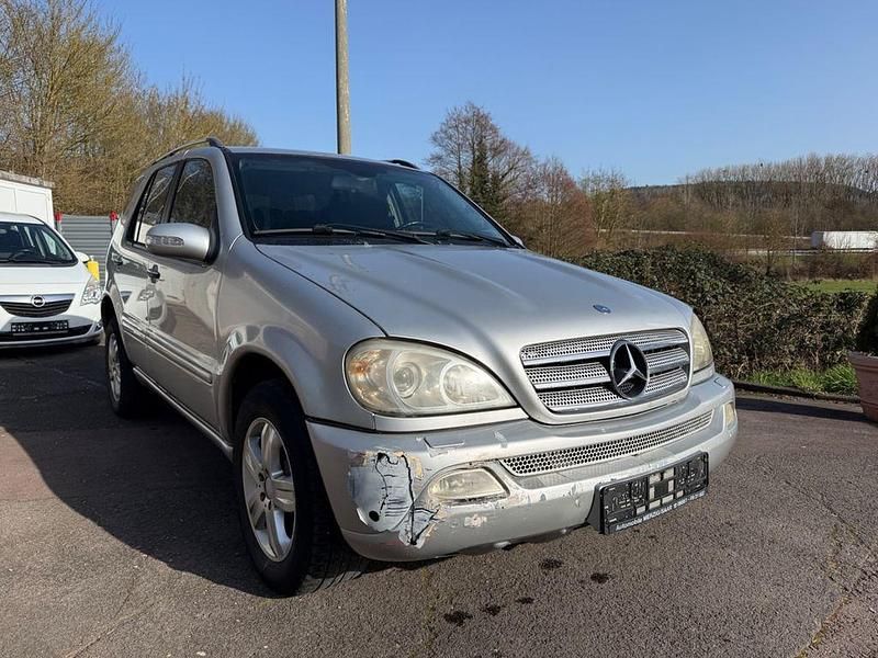 Gebraucht Mercedes ML270 Edition 163 PS (119 kW) 2004 Grau SUV