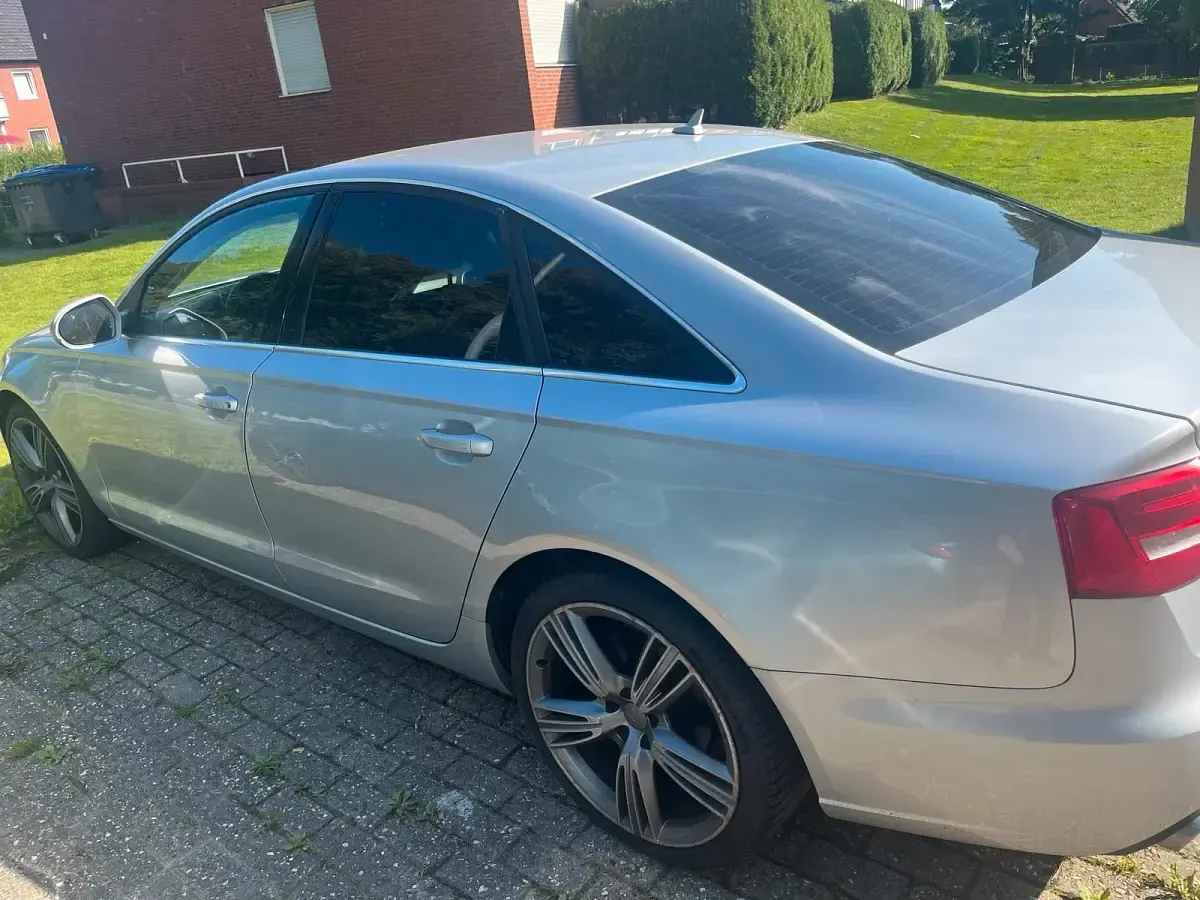 Gebraucht Audi A6 204 PS (150 kW) 2011 Grau Limousine