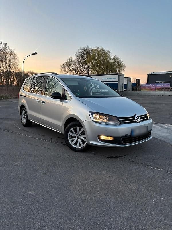 Gebraucht VW Sharan Edition 175 PS (128 kW) 2012 Silber Van / Kleinbus