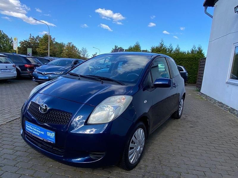 Blau Gebraucht 2006 Toyota Yaris Sol Kleinwagen | 2.990 € (Fairer Preis) - Bild 1/4