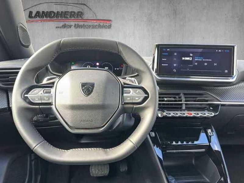 Neu Peugeot 2008 Allure 131 PS (96 kW) 2025 Artense grau SUV