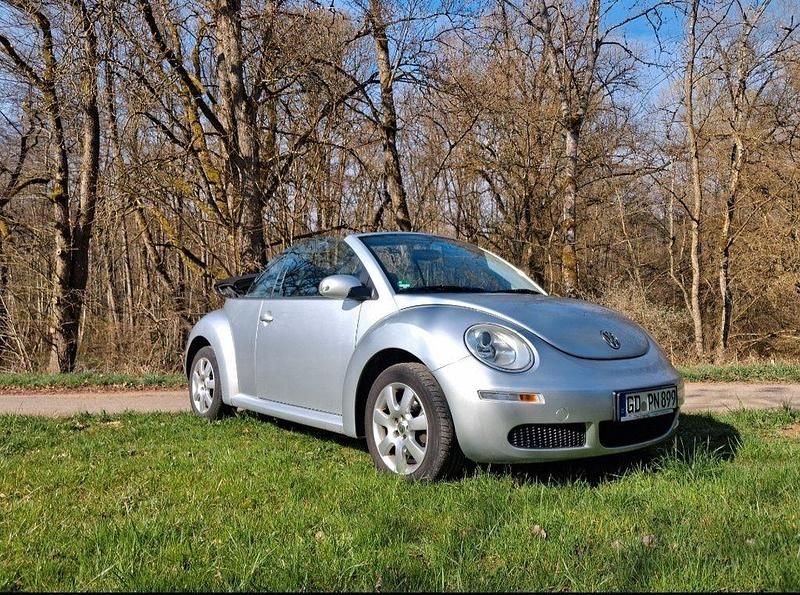 Gebraucht VW New Beetle 102 PS (75 kW) 2008 Silber Kleinwagen