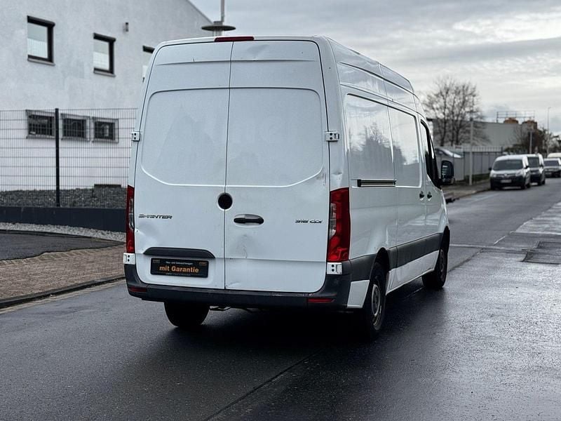 Second-hand Mercedes Sprinter 163 CP (119 kW) 2018 Alb Van