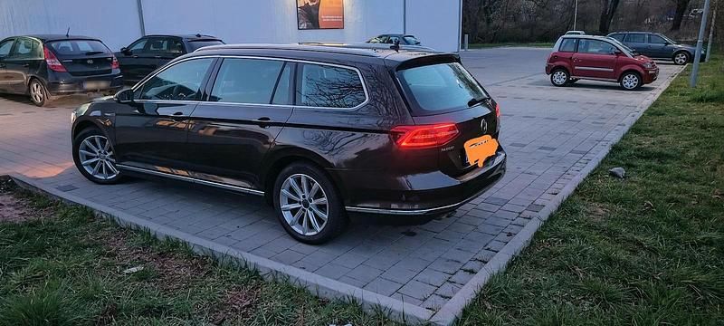 Second-hand VW Passat 190 CP (139 kW) 2015 Maro Break