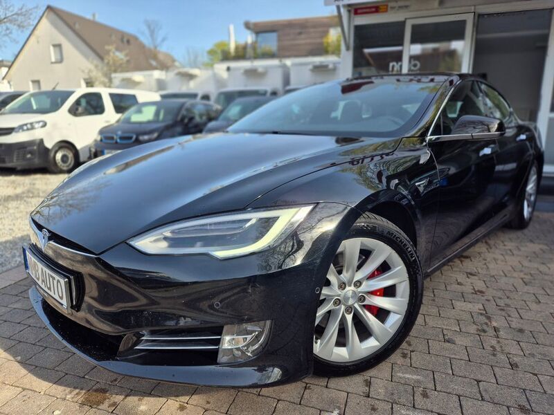 Second-hand Tesla Model S Performance 567 kW (772 CP) 2019 Negru Hatchback